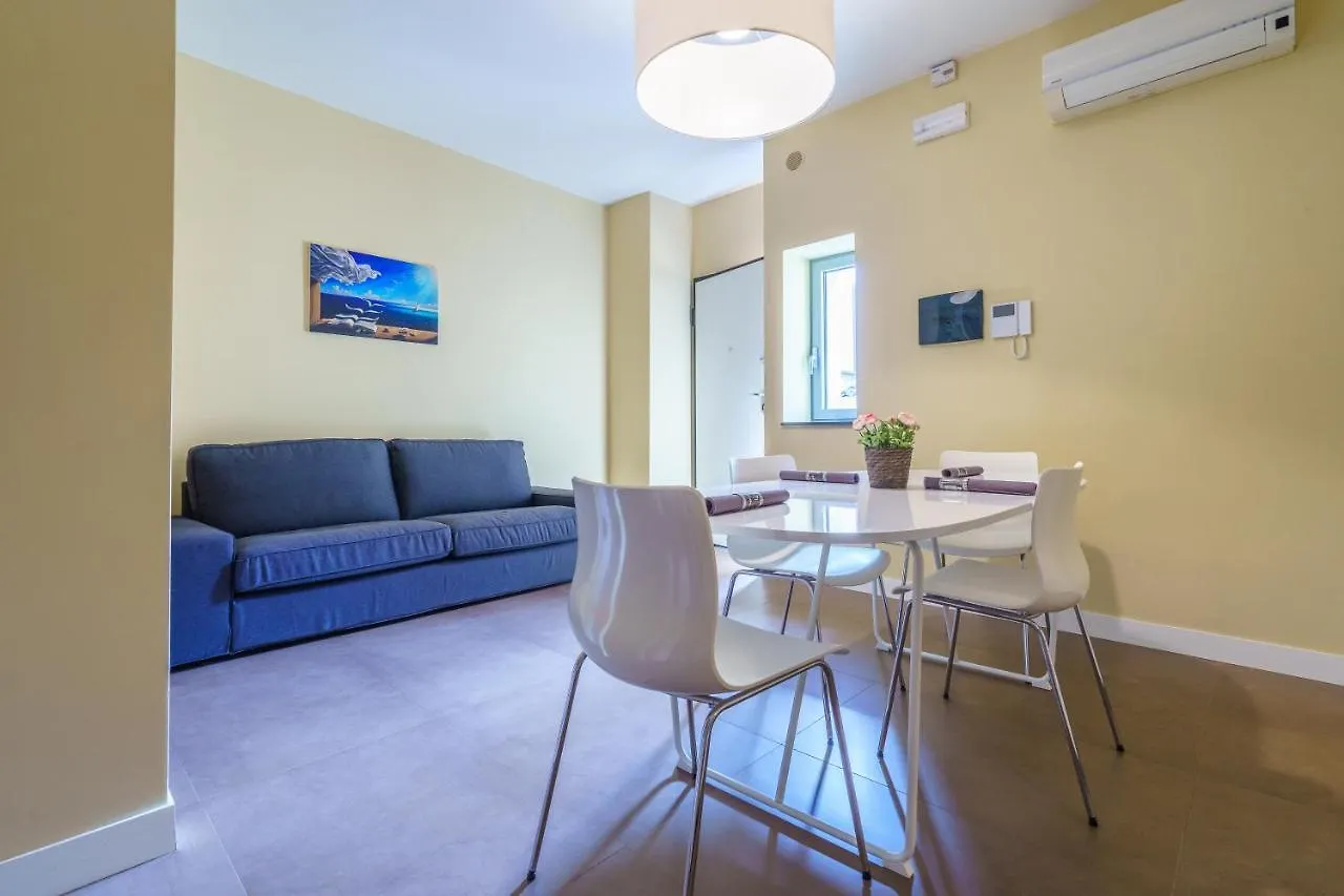 Holiday In Home Suite Archimede Catania Apartment
