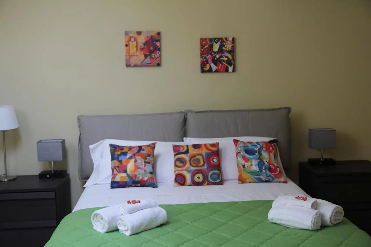 Holiday In Home Suite Archimede Catania Italy