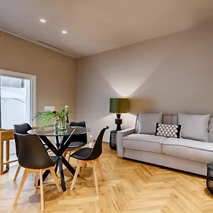Ferrini - Etnea Heritage Apartament